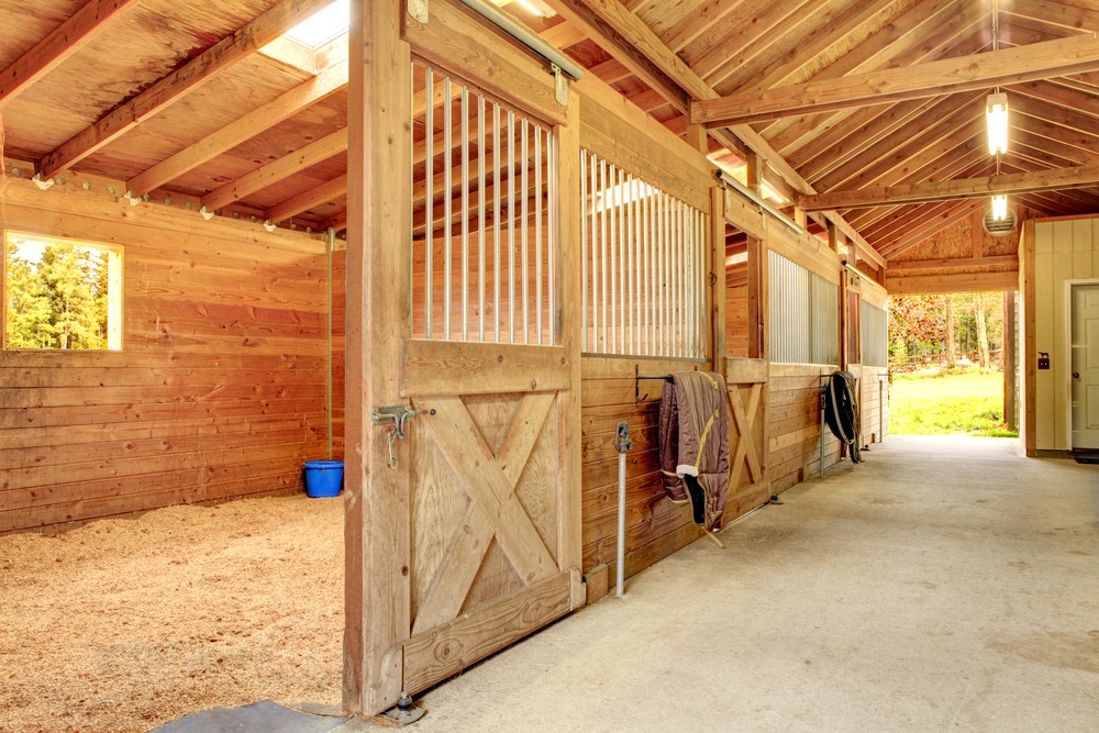equestrian horse barn